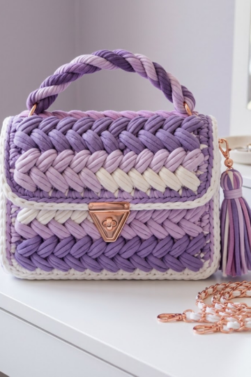 Lavender Dreams Purple Ombre Braided Purse Free Crochet Pattern